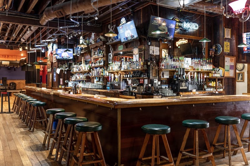 Vinnie's Bar & Grill - Event Venue in Concord, California