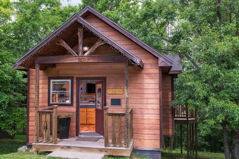 Eureka Sunset Cabins - Cabin Rentals Eureka Springs AR - Event Venue in Eureka Springs, Arkansas