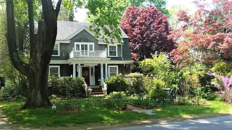 Sheppard's Campus Ave B & B - Event Venue in South Kingstown, Rhode Island