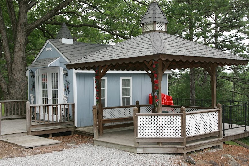Hidden Acres Cottages - Event Venue in Eureka Springs, Arkansas
