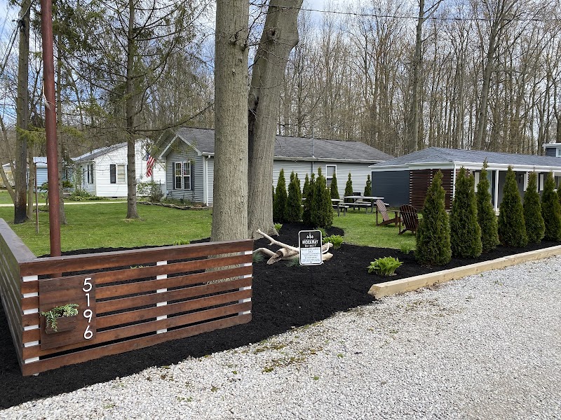 Hideaway Retreat - Event Venue in Geneva, Ohio