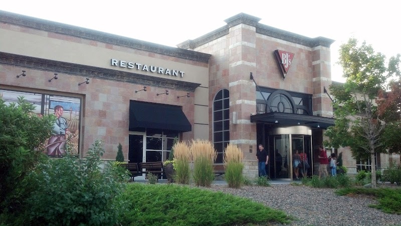 BJ's Restaurant & Brewhouse - Event Venue in Aurora, Colorado