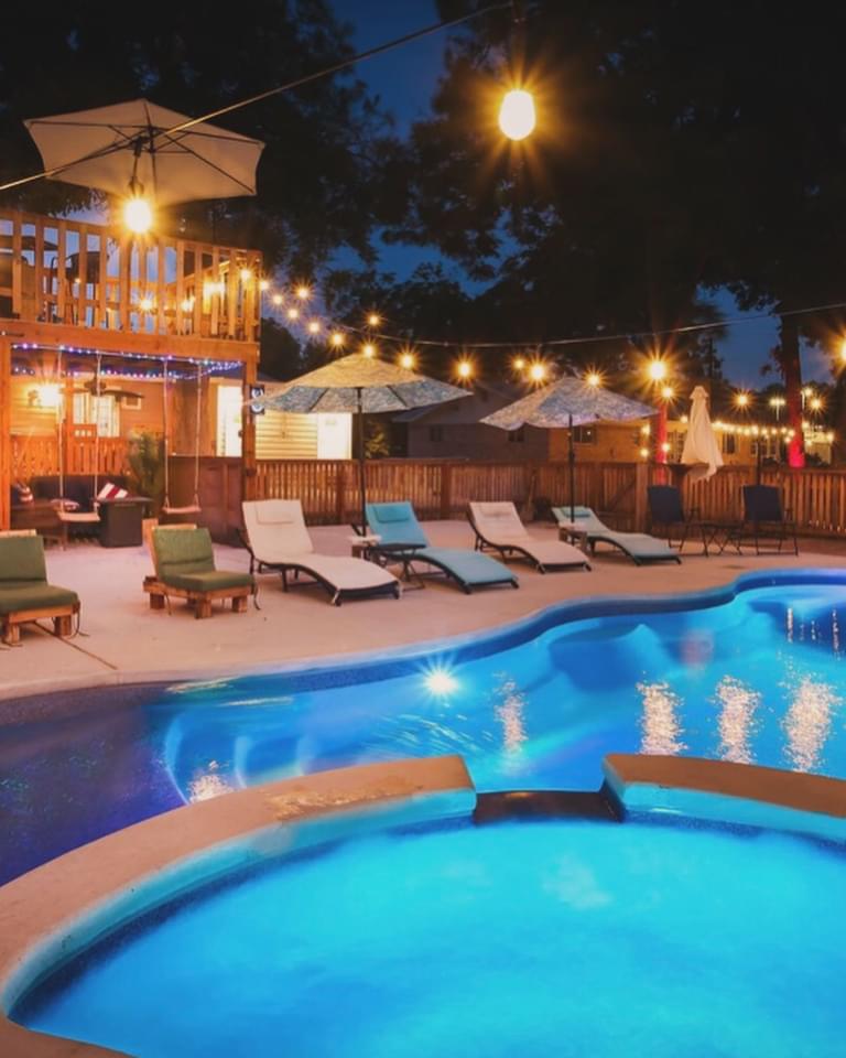 Toes Up Resort - Event Venue in New Braunfels, Texas