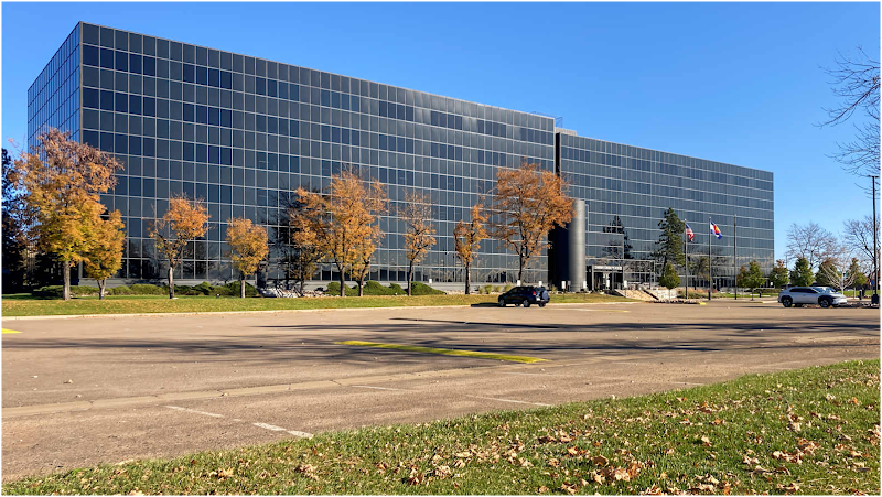 Regus - Aurora - South Vaughn Way - Event Venue in Aurora, Colorado
