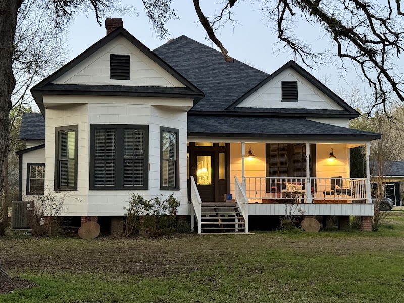 Adeline's Bed and Breakfast - Event Venue in Coushatta, Louisiana