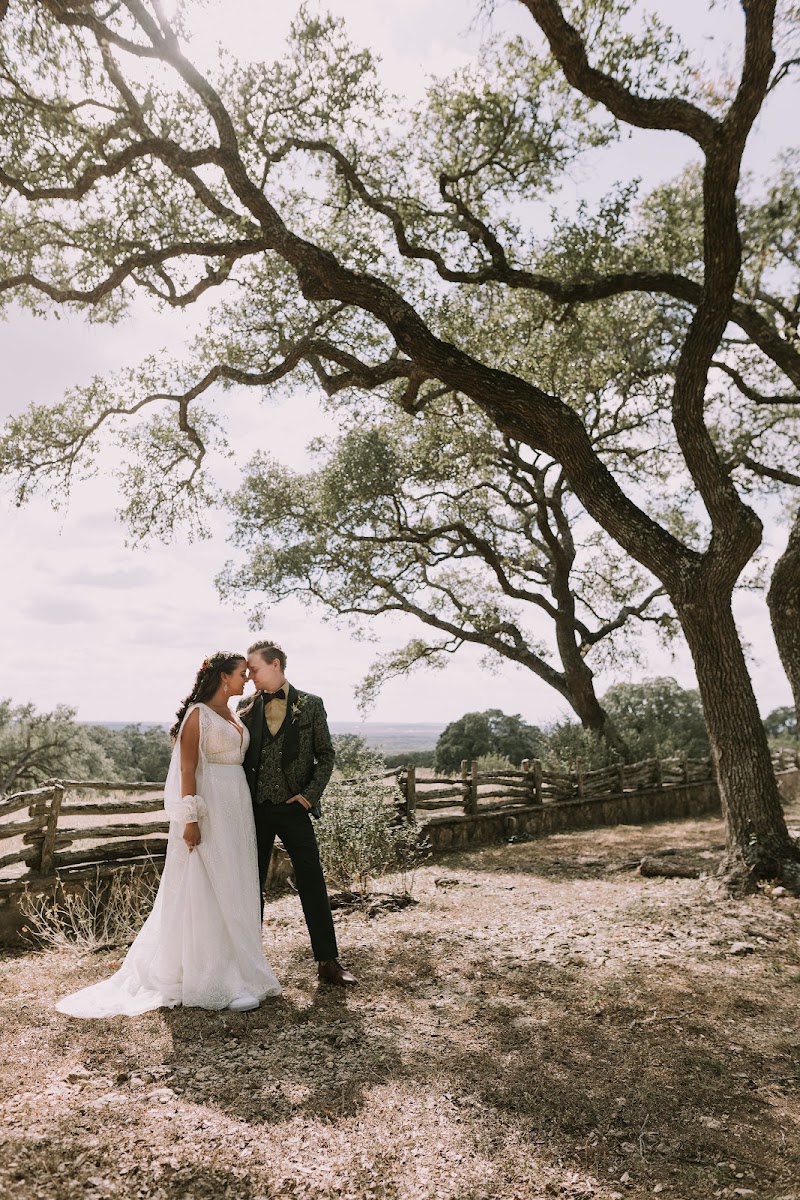 Inspiring Oaks Ranch - Event Venue in Wimberley, Texas