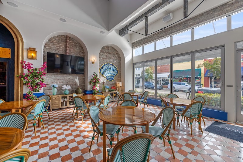 Lighthouse Coastal Brasserie - Event Venue in Hammond, Louisiana