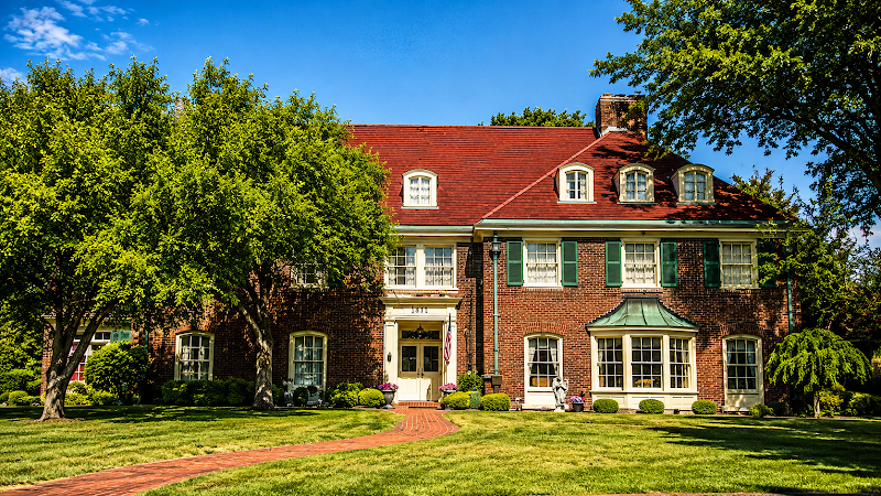 Montague Inn Bed & Breakfast - Event Venue in Saginaw, Michigan