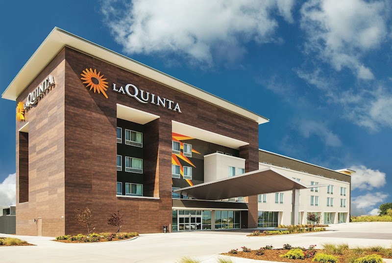 La Quinta Inn & Suites by Wyndham Wichita Northeast - Event Venue in Wichita, Kansas
