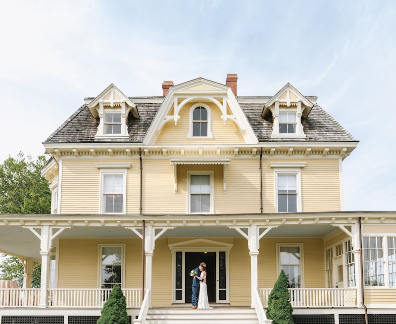Eisenhower House - Event Venue in Newport, Rhode Island