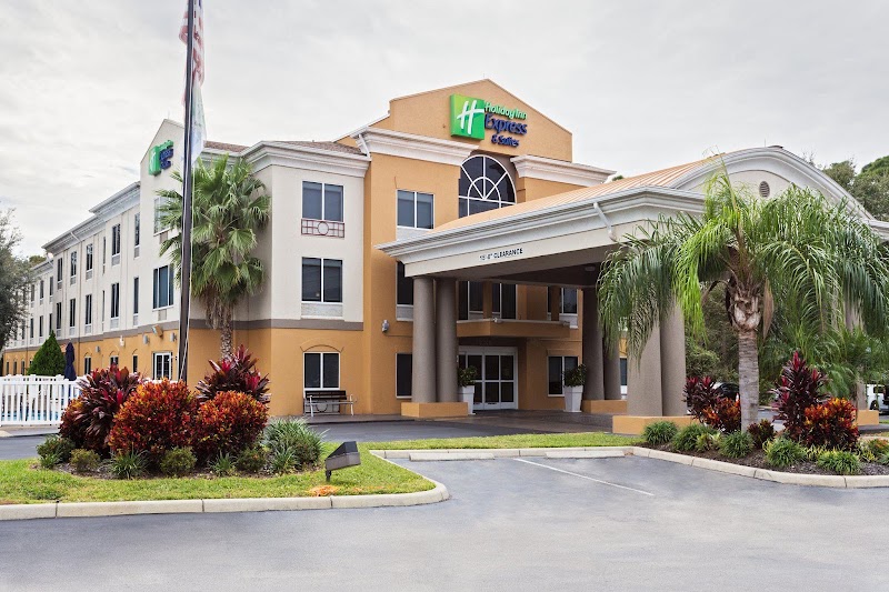 Holiday Inn Express & Suites Tavares - Leesburg by IHG - Event Venue in Tavares, Florida