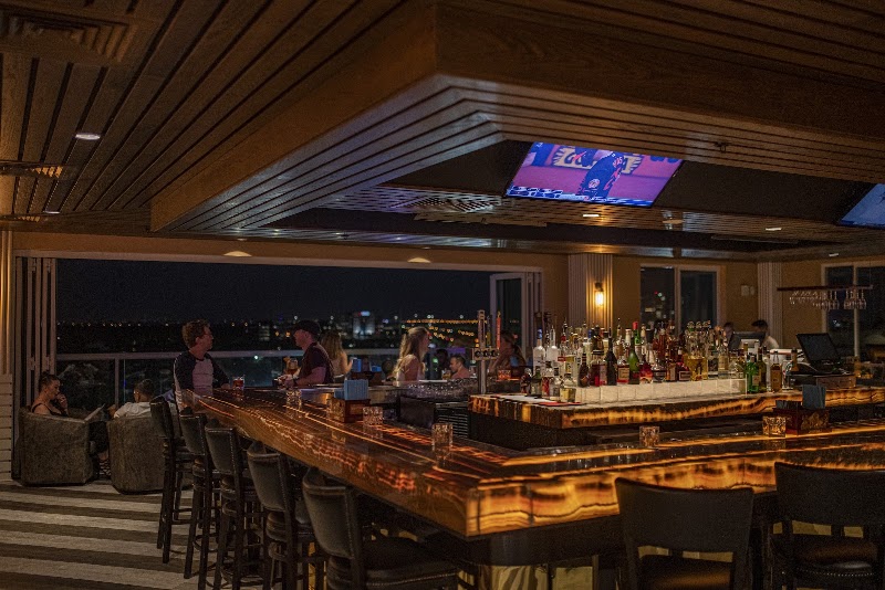 Vantage Rooftop Bar | The Karol Hotel - Event Venue in Clearwater, Florida