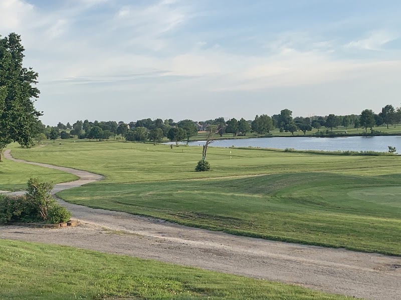Country Creek Golf Club - Event Venue in Pleasant Hill, Missouri