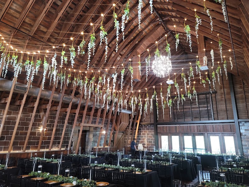 The Brownstone - Event Venue in Topeka, Kansas