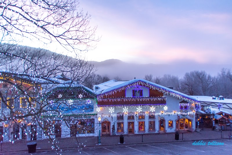 Innsbrucker Inn - Event Venue in Leavenworth, Washington