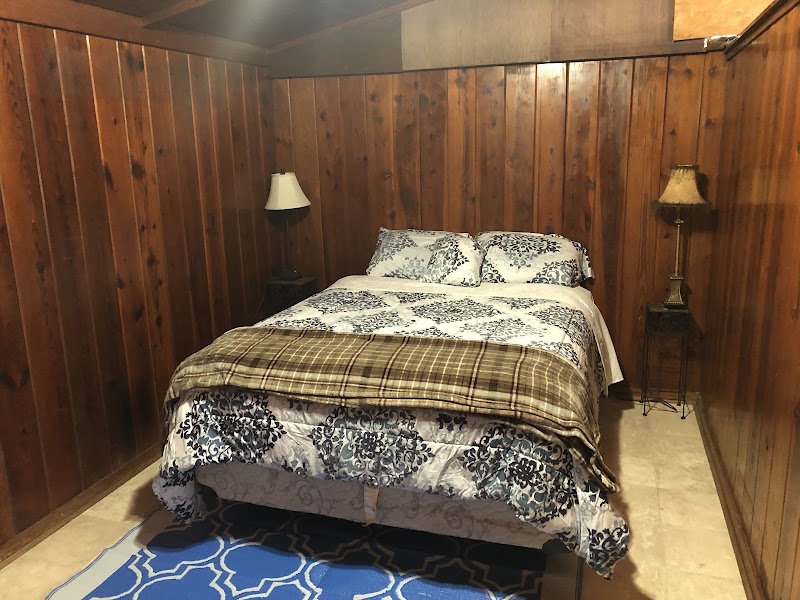 Hot Springs Retreat Lake Rentals - Event Venue in Hot Springs, Arkansas