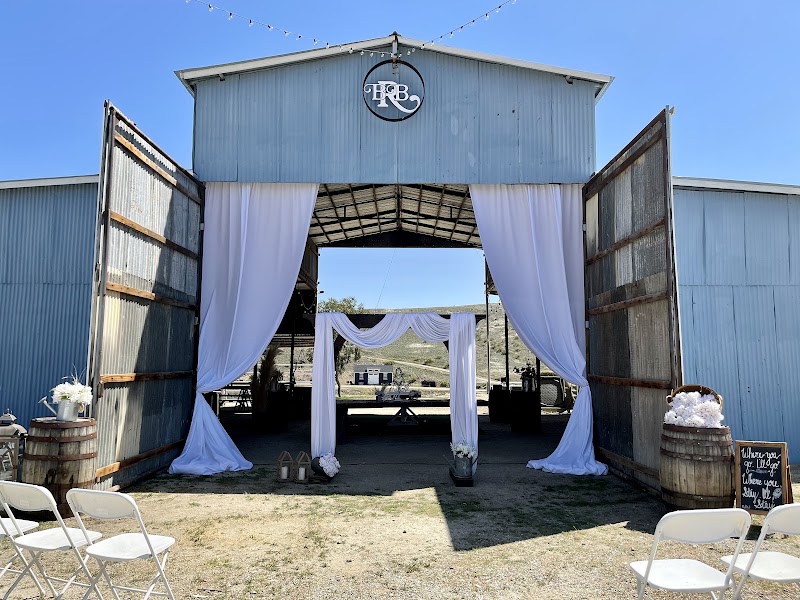 Blue Barn Alpaca Ranch - Event Venue in Bakersfield, California