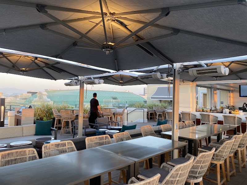 RISE Rooftop Lounge - Event Venue in Anaheim, California