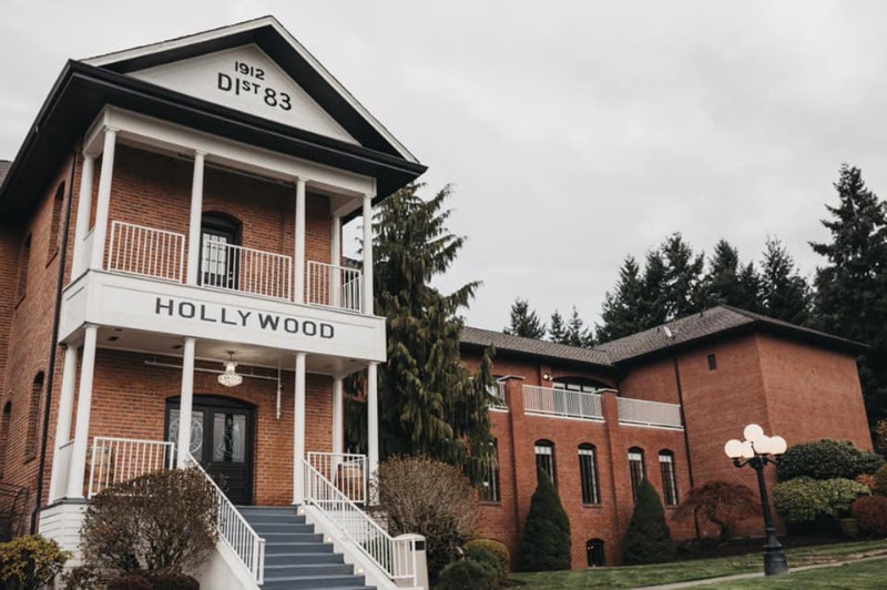 Maryhill Tasting Room & Bistro at Hollywood Schoolhouse - Event Venue in Woodinville, Washington
