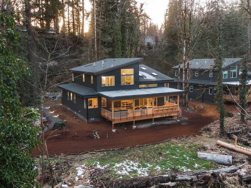 Sandy River Getaway - Event Venue in Mount Hood Village, Oregon