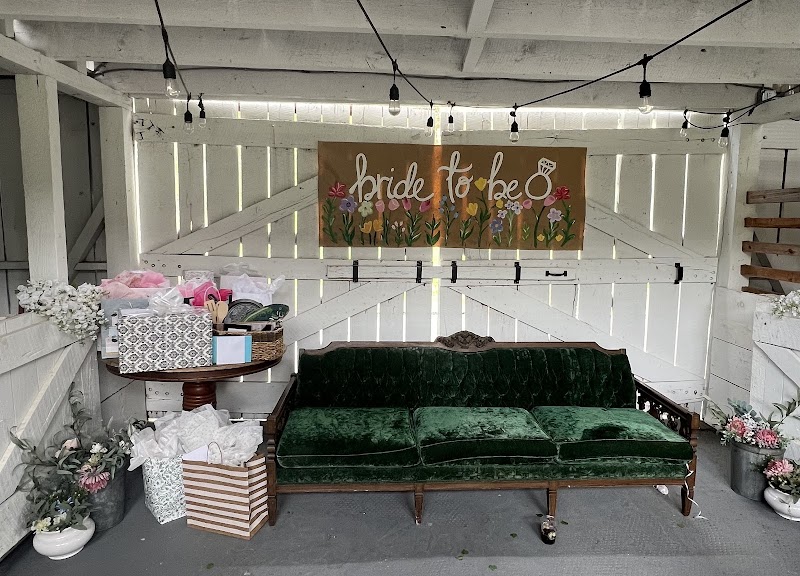 The Barn at Avondale Springs - Event Venue in Jonesborough, Tennessee