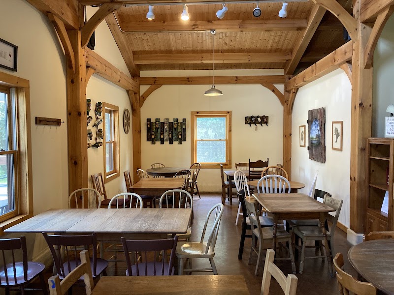 Sleepy Creek Vineyards - Event Venue in Fairmount, Illinois