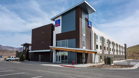 Studio 6 Mccarran, NV - Sparks - Tahoe - Reno Industrial Center - Event Venue in McCarran, Nevada