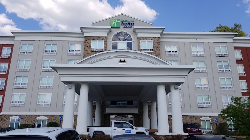Holiday Inn Express & Suites Columbus - Ft Benning Maingate by IHG - Event Venue in Columbus, Georgia