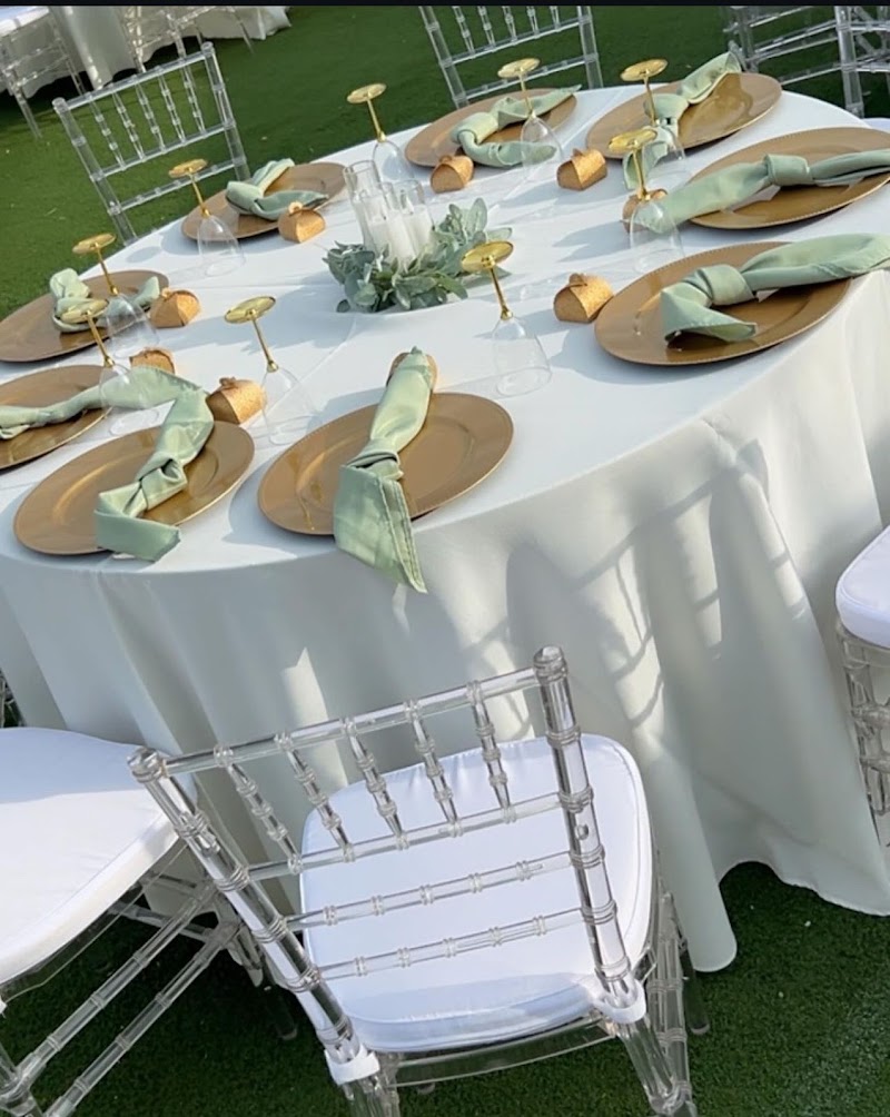Unique Yard - Event Venue in Pompano Beach, Florida