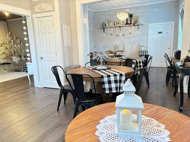 The Yellow Door Event Space - Event Venue in Olathe, Kansas