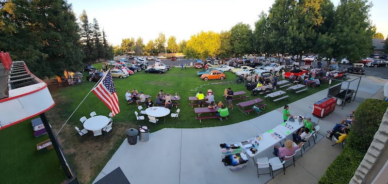 Hot Rod Gathering - Event Venue in Clovis, California