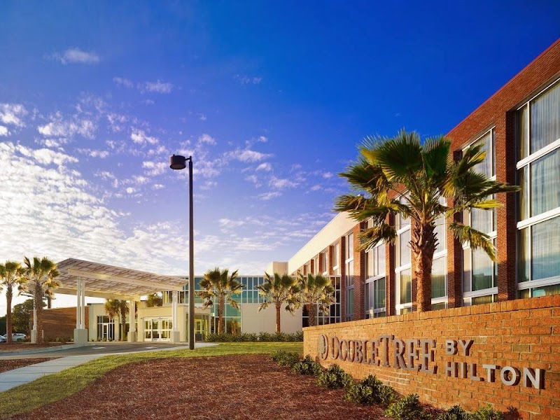 DoubleTree by Hilton Hotel & Suites Charleston Airport - Event Venue in North Charleston, South Carolina