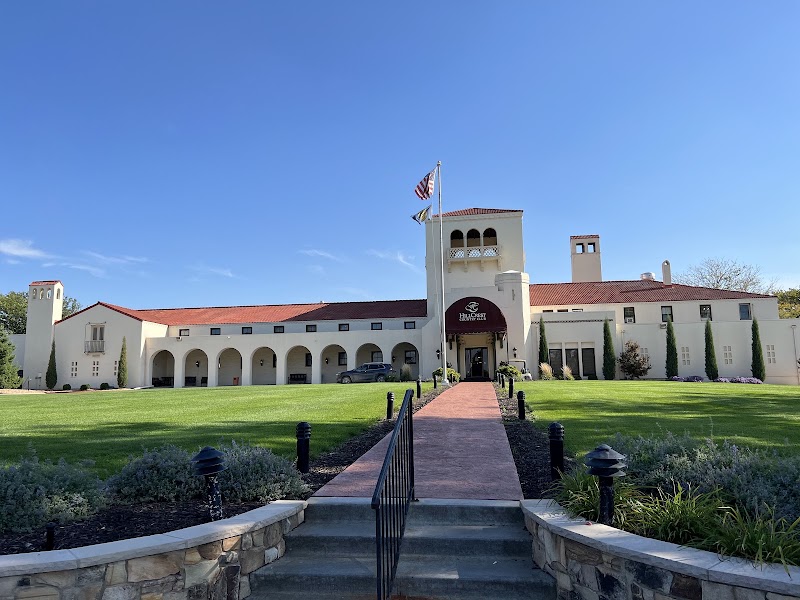 Hillcrest Country Club - Event Venue in Lincoln, Nebraska