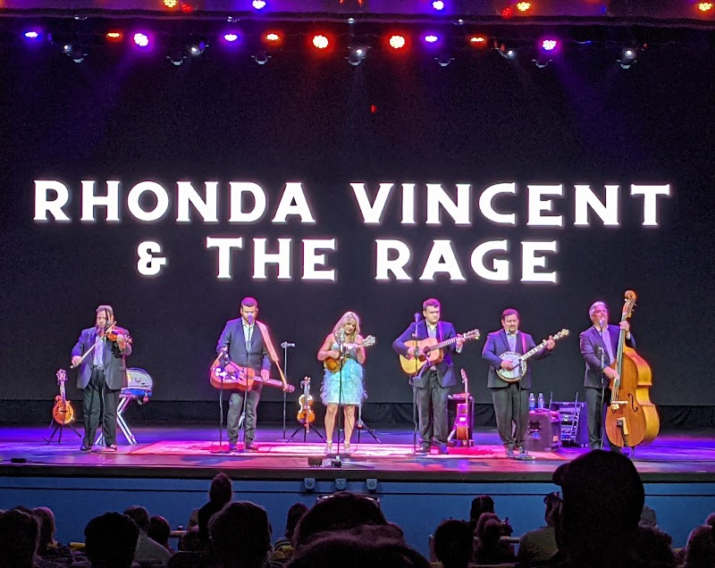 Dolly Parton's Celebrity Theater - Event Venue in Pigeon Forge, Tennessee