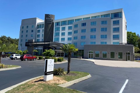 Delta Hotels by Marriott Raleigh-Durham at Research Triangle Park - Event Venue in Durham, North Carolina