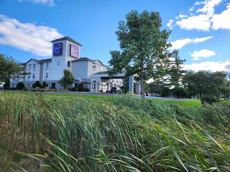 Sleep Inn & Suites Bay View Acme - Traverse City - Event Venue in Acme, Michigan