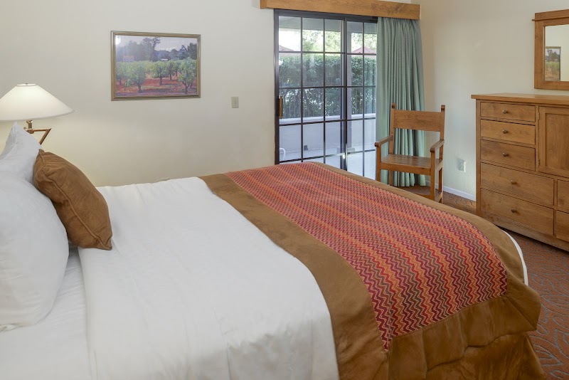 Riviera Oaks Resort & Racquet Club - Event Venue in Ramona, California