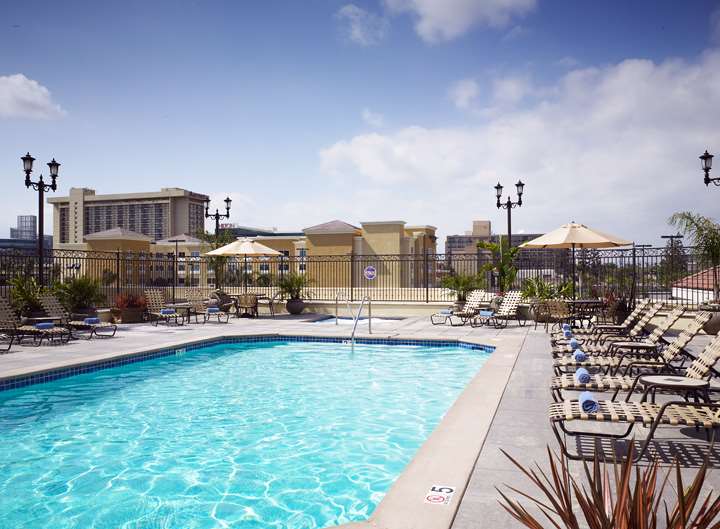 DoubleTree Suites by Hilton Hotel Anaheim Resort - Convention Center - Event Venue in Anaheim, California