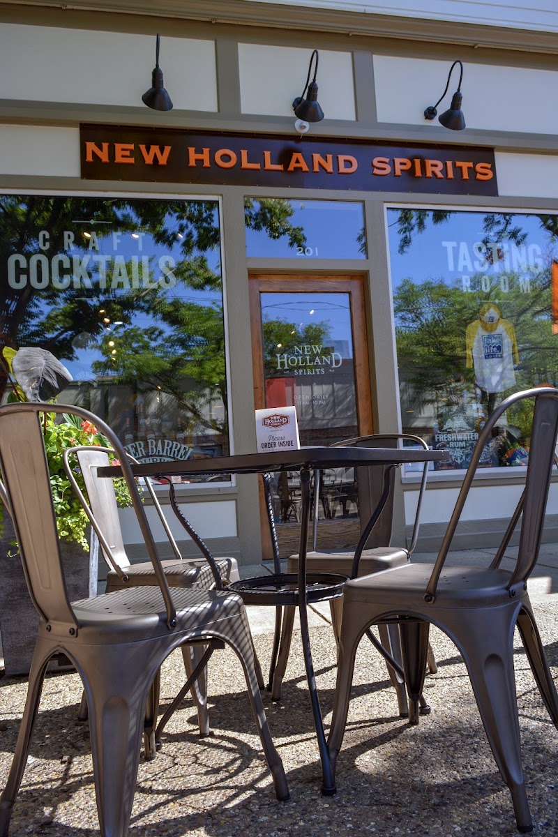 New Holland Distilling Cocktails & Bottles - Saugatuck - Event Venue in Saugatuck, Michigan