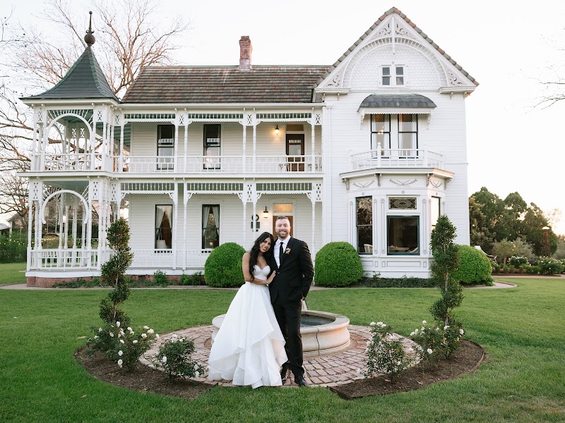 Barr Mansion, Ballroom, and Farmstead - Event Venue in Austin, Texas