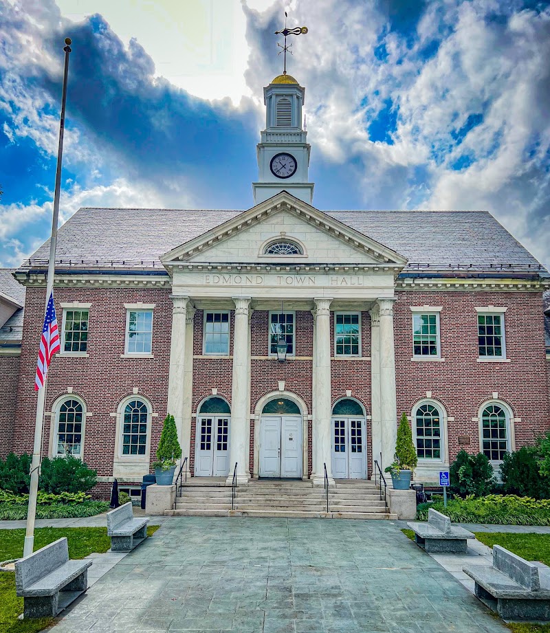 Edmond Town Hall - Event Venue in Newtown, Connecticut