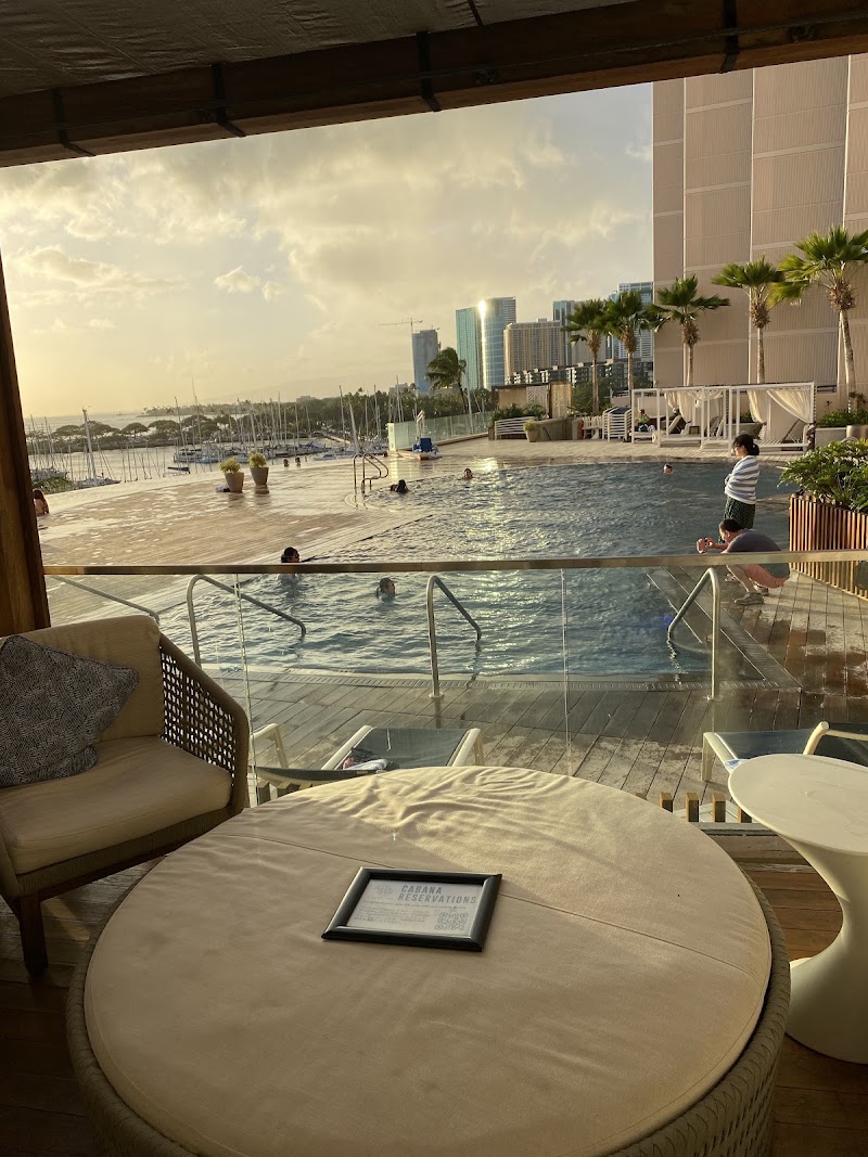 Hinana Bar - Event Venue in Honolulu, Hawaii