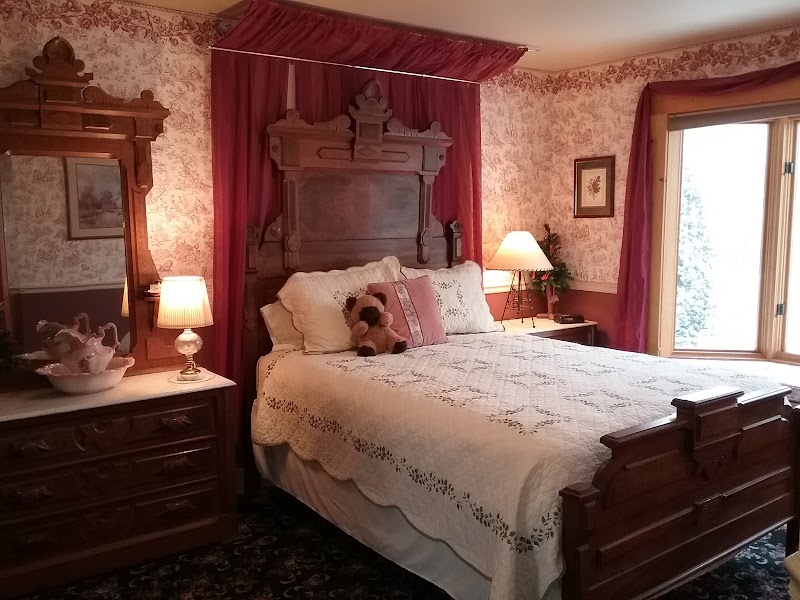 Schweitzer Mountain bed and Breakfast - Event Venue in Sandpoint, Idaho