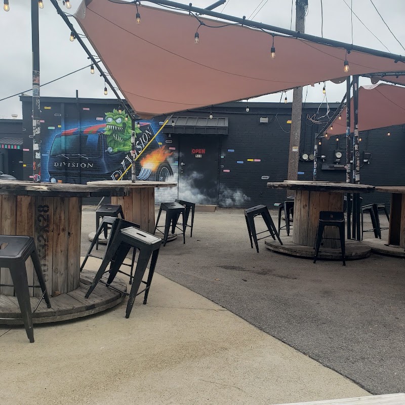 Division Brewing Pizza Kitchen - Event Venue in Arlington, Texas