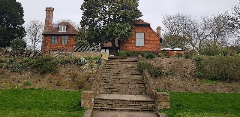Southchurch Hall Gardens - Event Venue in Southend-on-Sea, England