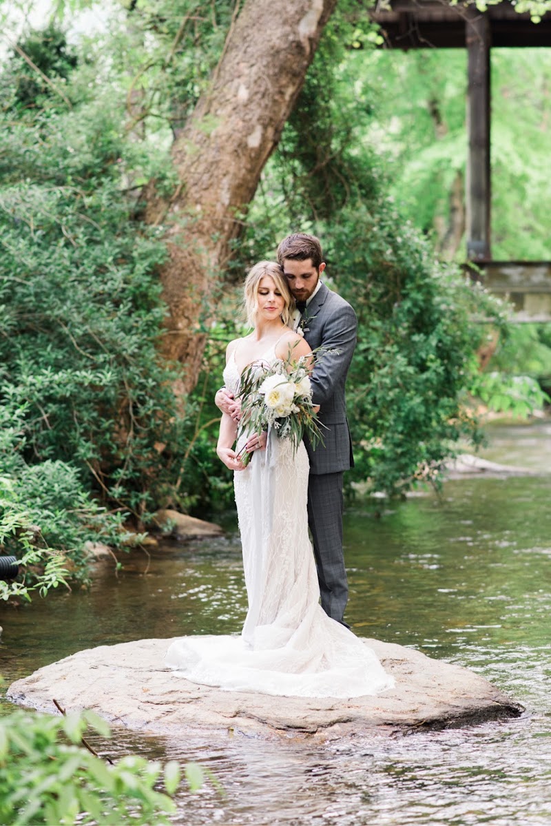 The Willow House & Social Barn - Event Venue in Maggie Valley, North Carolina