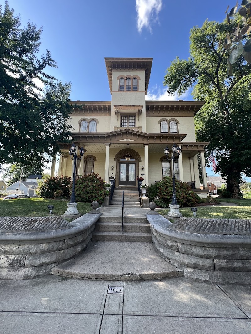 The Pepin Mansion Historic Bed & Breakfast - Event Venue in New Albany, Indiana