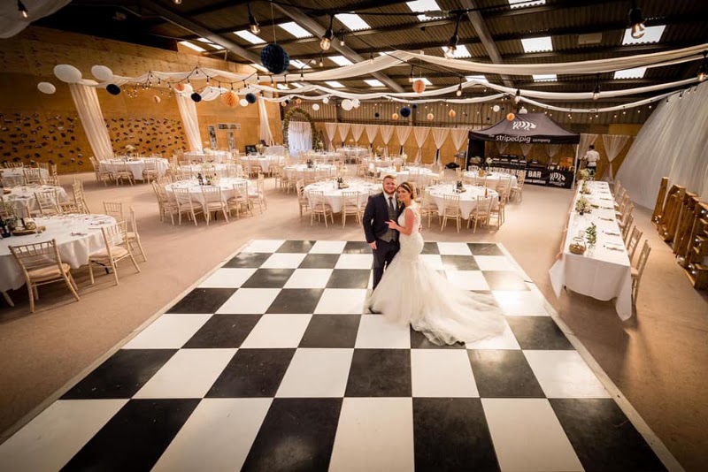 Warren Farm Weddings - Event Venue in Formby, Merseyside