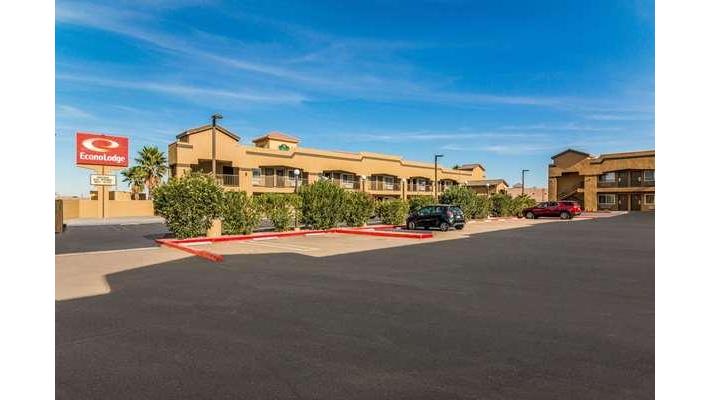 Econo Lodge Hesperia - Victorville I-15 - Event Venue in Hesperia, California