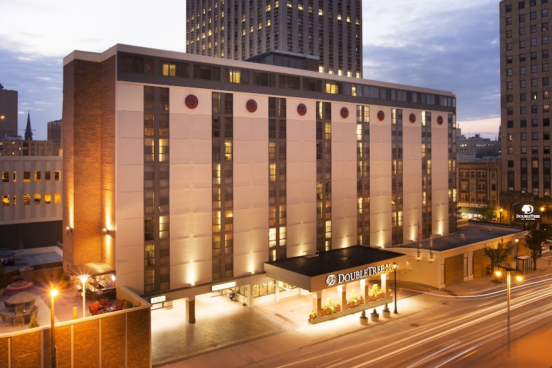 DoubleTree by Hilton Hotel Milwaukee Downtown - Event Venue in Milwaukee, Wisconsin